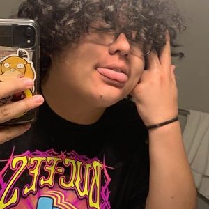 Meet your Posher, Leo